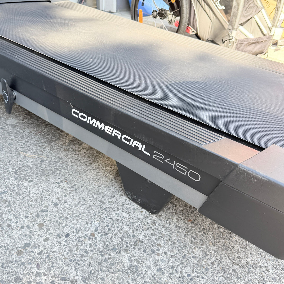 NordicTrack Commercial 2450 Treadmill with Pivoting Touchscreen Console - Image 5