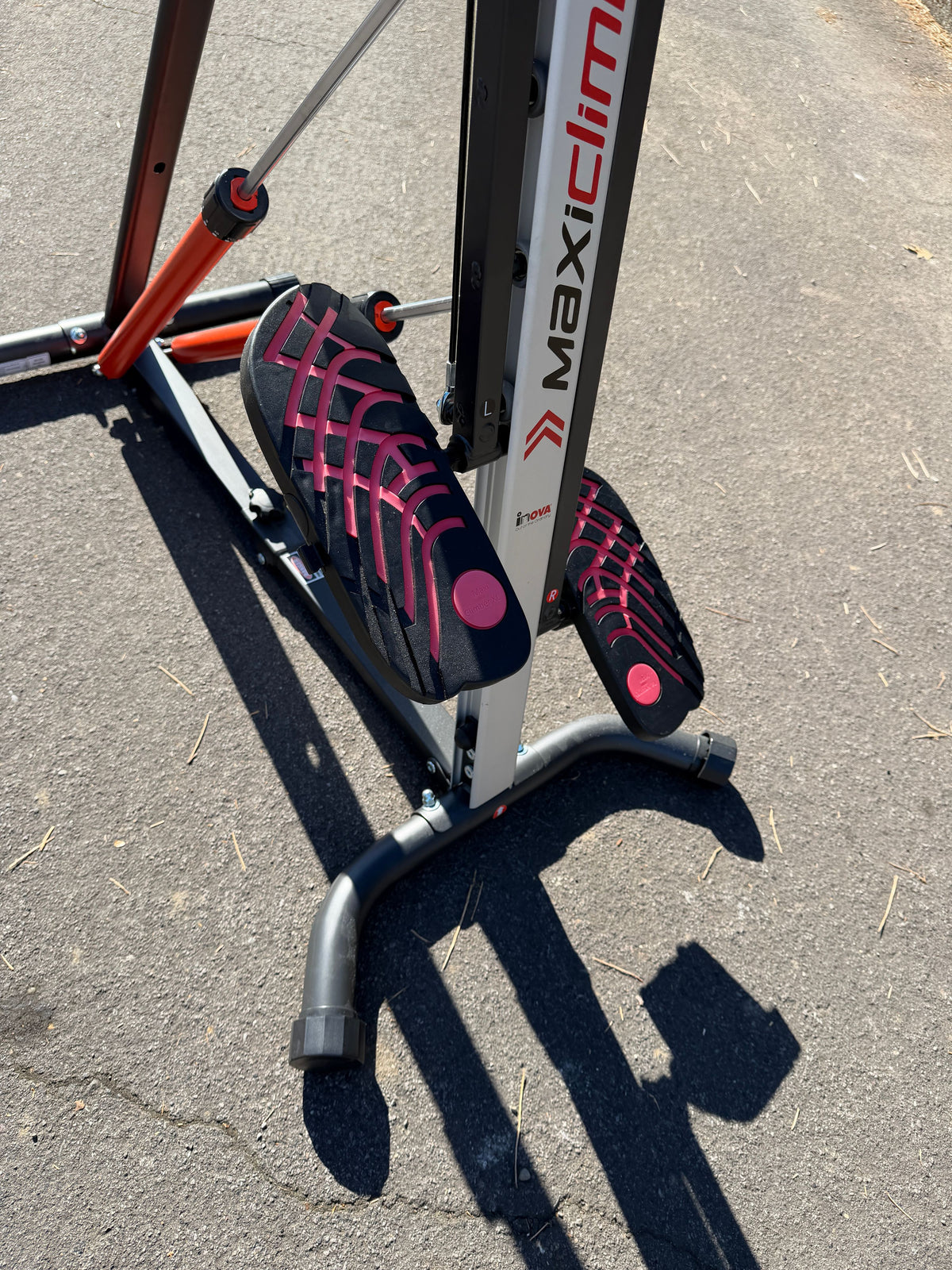 MaxiClimber XL Exercise Machine Black and Pink Foot Pedals - Image 2