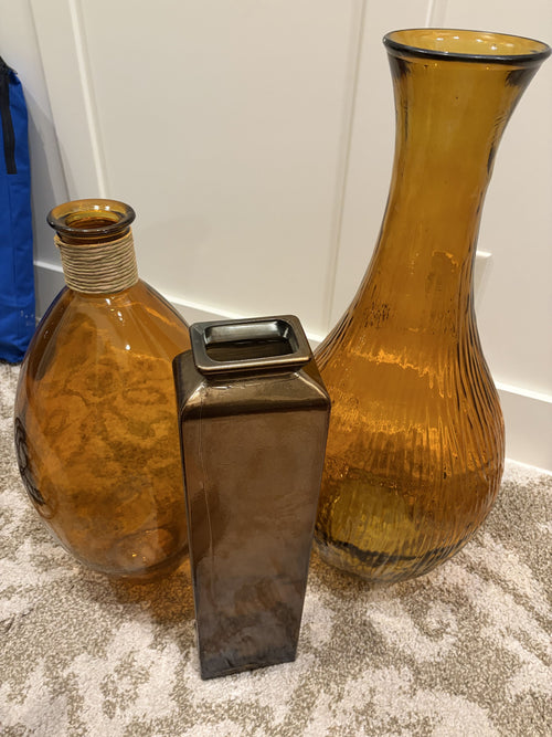 Amber Glass Vase Set of 3 with Rope and Metallic Accents - Image 1