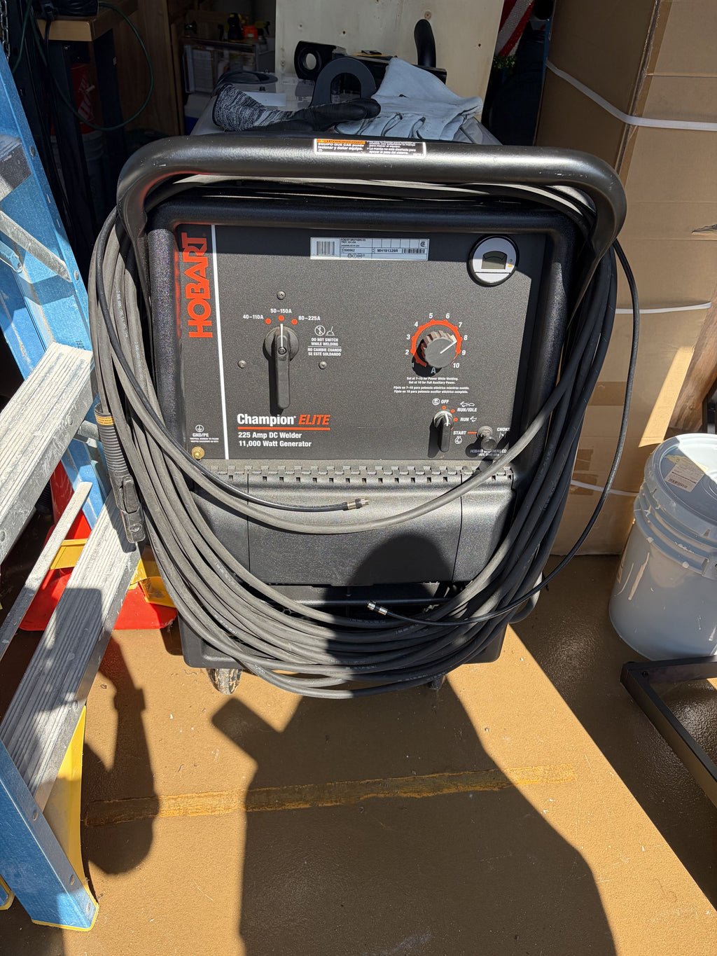 Like New (Only 5 hours of lifetime use) Hobart Champion Elite 225 DC Welder Generator 225 Amp Gas Powered - Image 3